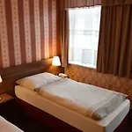 ホテル Lipa 3*