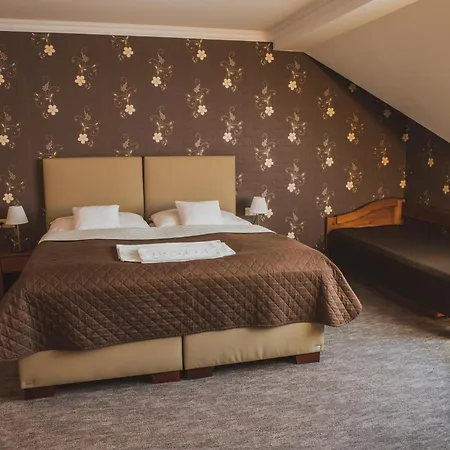 Lipa Hotel 3*