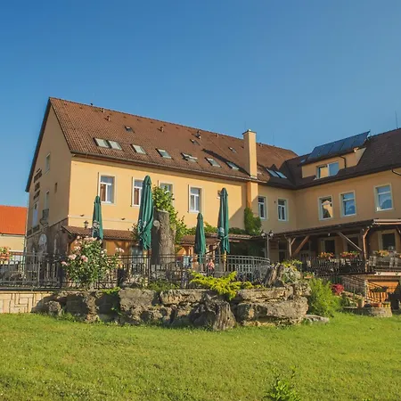 Lipa Szálloda Bajmóc