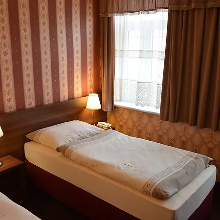 Hotel Lipa 3*